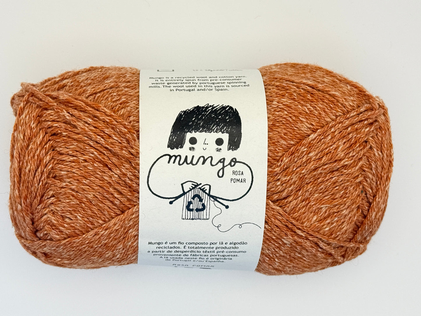 Retrosaria Rosa Pomar Mungo Worsted Weight Wool & Cotton Yarn