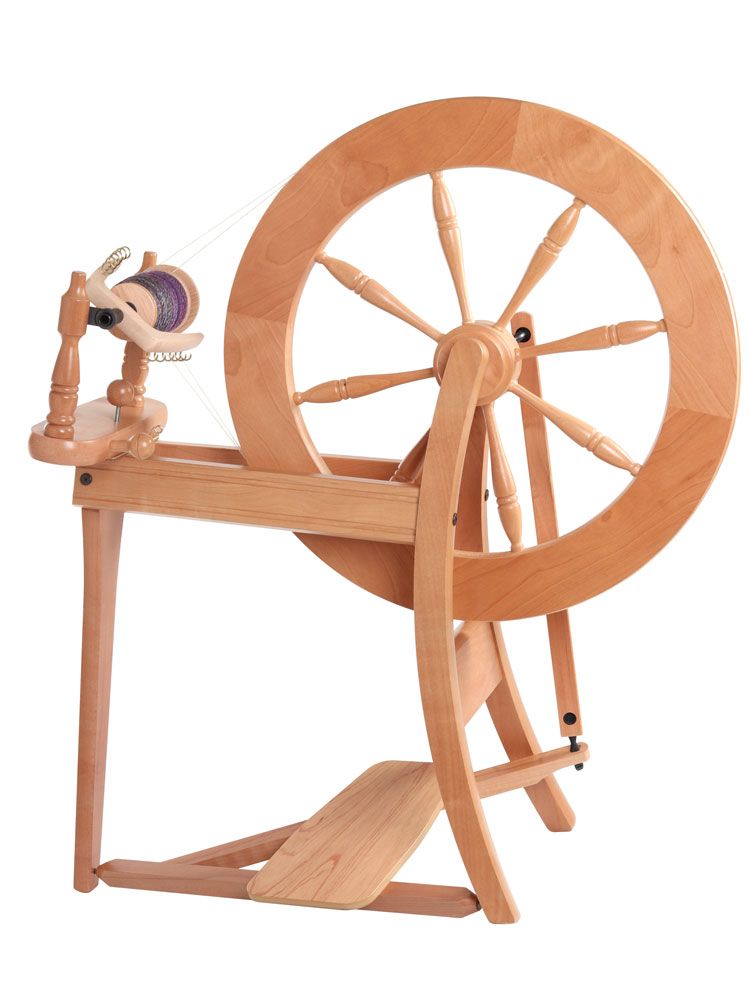 Ashford Traditional Spinning Wheel - Double Drive