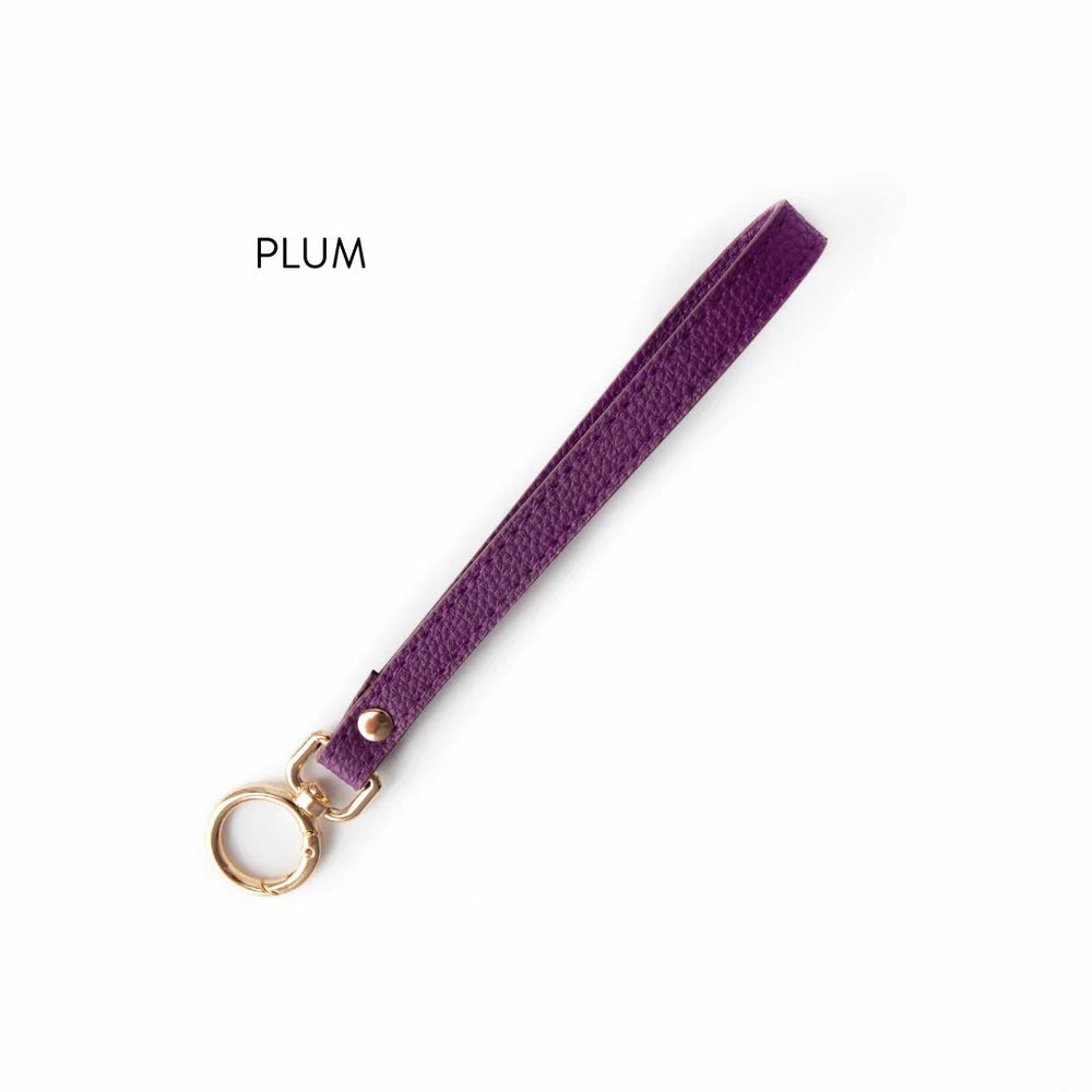 Wide Ring Yarn To Go Carousel Wrist Strap