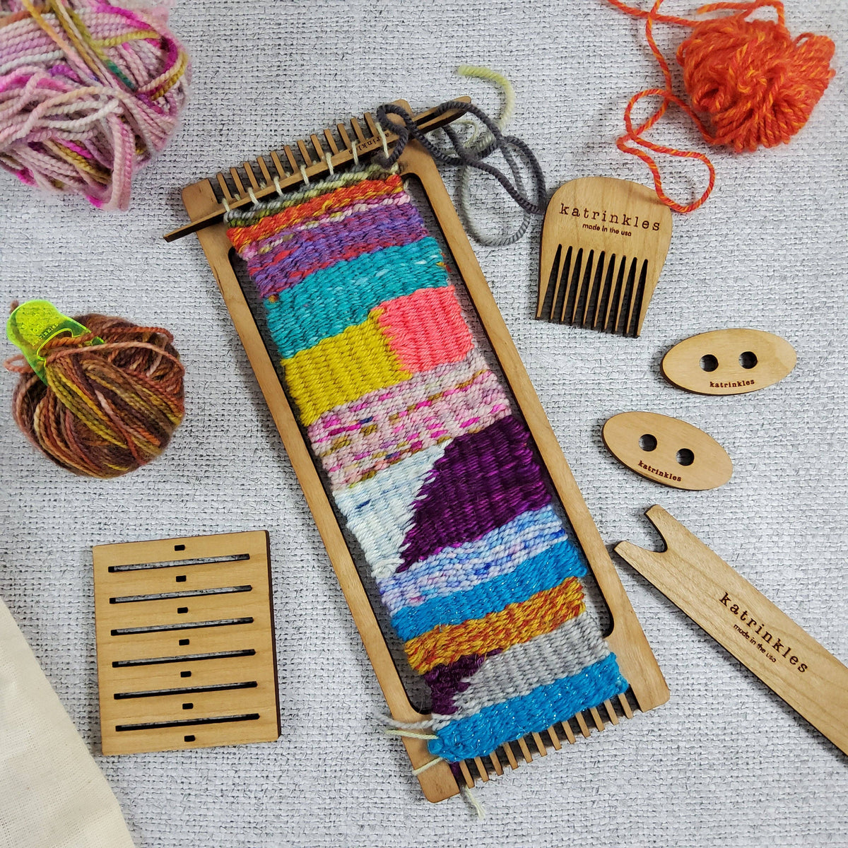 Shawl Cuff & Bracelet Loom Kit from Katrinkles