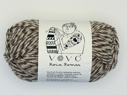 Retrosaria Rosa Pomar Vovó Sport Weight Wool Yarn