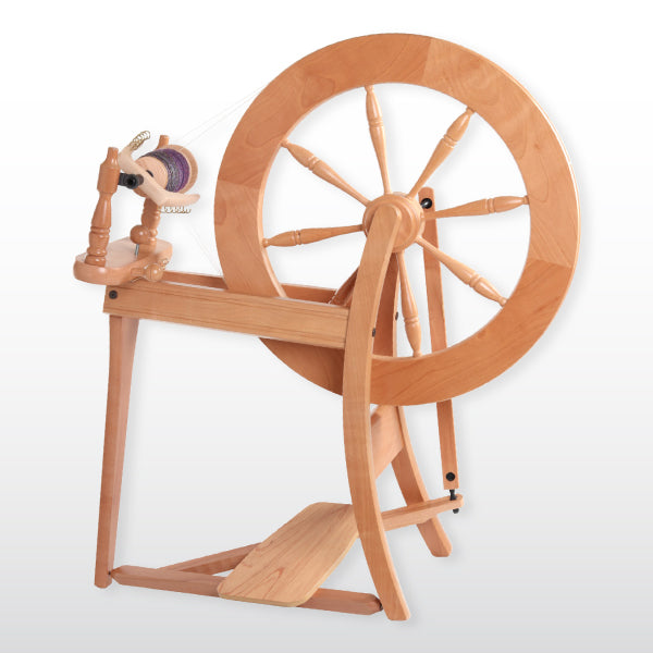 Ashford Traditional Spinning Wheel - Double Drive