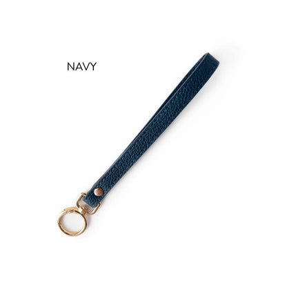 Wide Ring Yarn To Go Carousel Wrist Strap